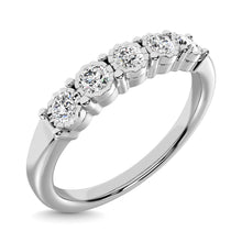 Diamond Illusion Band 1/6 ct tw Round-cut in 10K White Gold