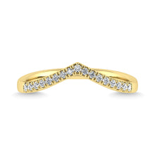 Diamond 1/6 Ct.Tw. Chevron Band in 14K Yellow Gold