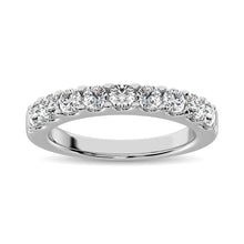 14K White Gold Diamond 2/5 Ct.Tw. 9 Stone Anniversary Band