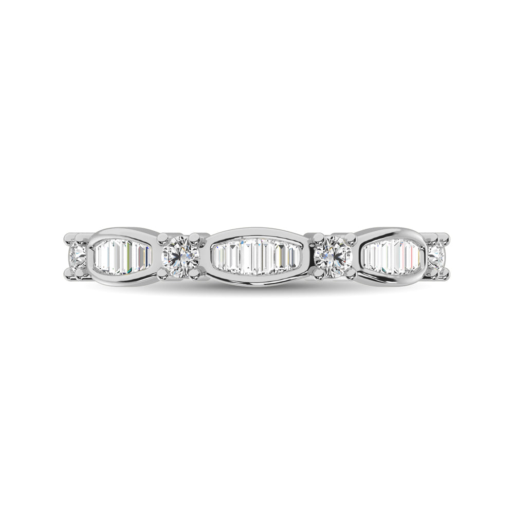 14K White Gold 1/4 Ctw Round and Tapper Diamond Band Ring - thediamondsq