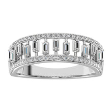 14K White Gold 1/3 Ct.Tw. Diamond Round and Baguette Set Fashion Band