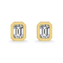 Diamond 3/8 Ct.Tw. Emerald Shape Stud Earrings in 14K Yellow Gold