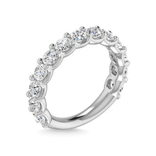 14K White Gold Diamond 2 5/8 Ct.Tw. Round Shape Three Fourth Wedding Band