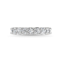 14K White Gold Diamond 2 5/8 Ct.Tw. Round Shape Three Fourth Wedding Band